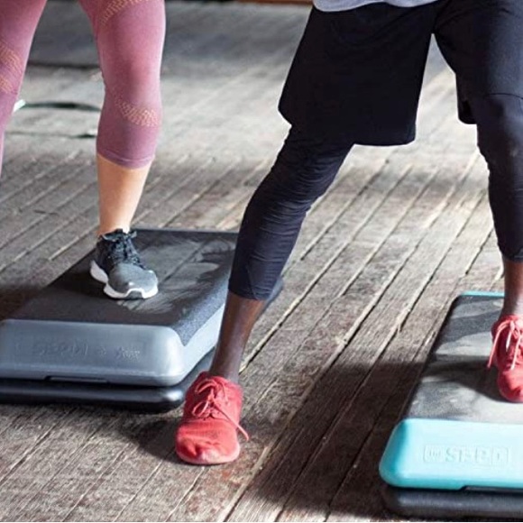 Reebok Fitness Multipurpose Training Workout Step | Platform Only, No Risers - Picture 2 of 5